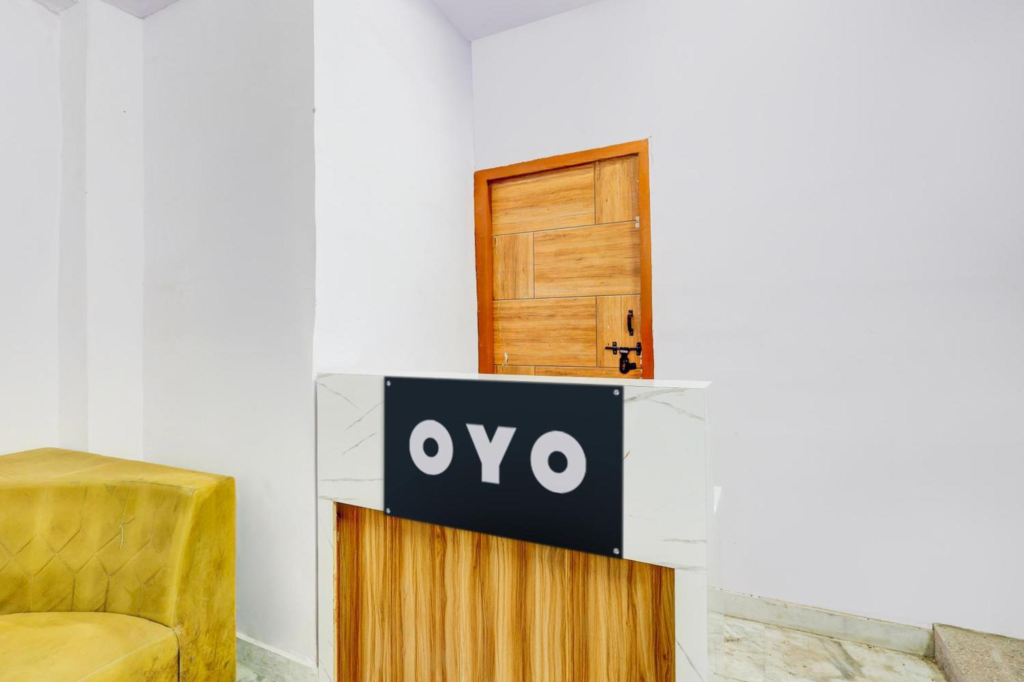 Hotel O Ocean Plaza Ню Делхи Екстериор снимка