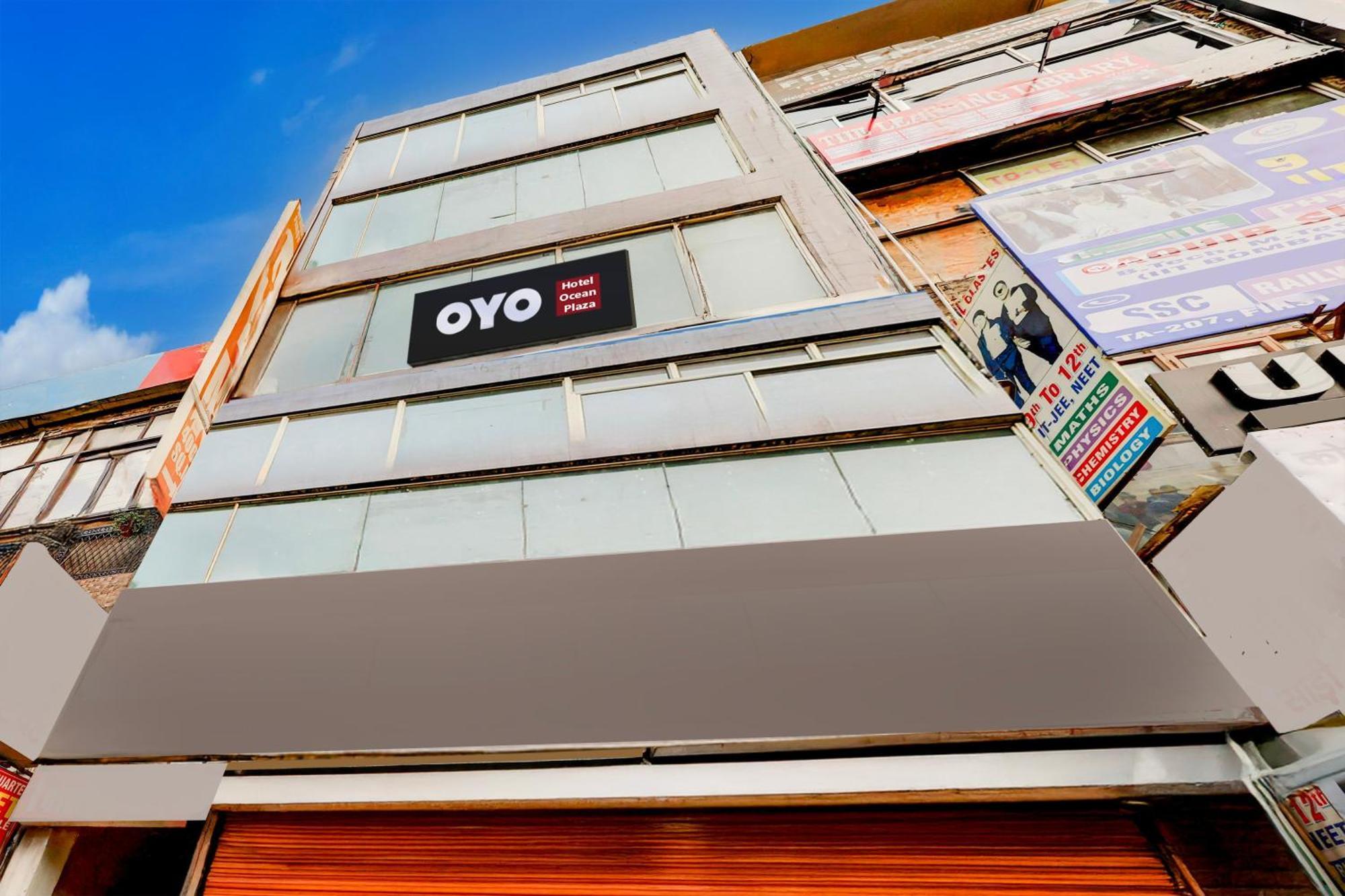 Hotel O Ocean Plaza Ню Делхи Екстериор снимка